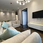 Delfin Kune Hotel