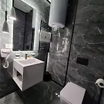 Delfin Kune Hotel