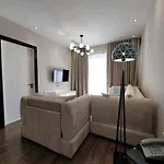 Delfin Kune Hotel