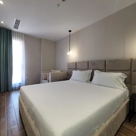 Delfin Kune Hotel 5*