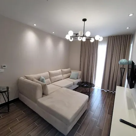 Szálloda Delfin Kune 5*