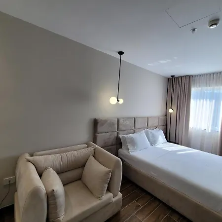 Delfin Kune Shëngjin