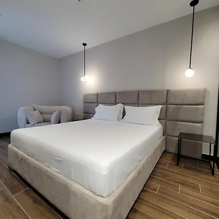 Delfin Kune Szálloda 5*