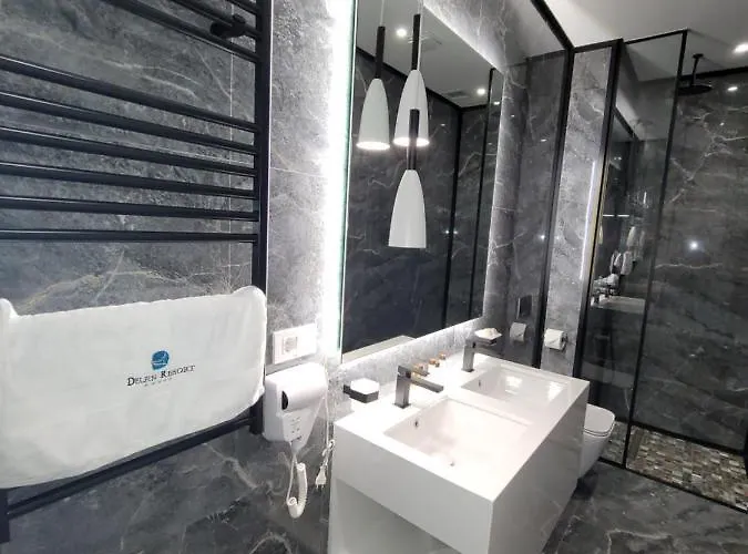 Delfin Kune Hotel 5*