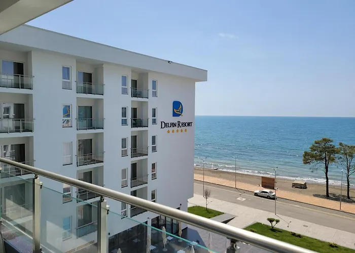 Delfin Kune 5* Shëngjin