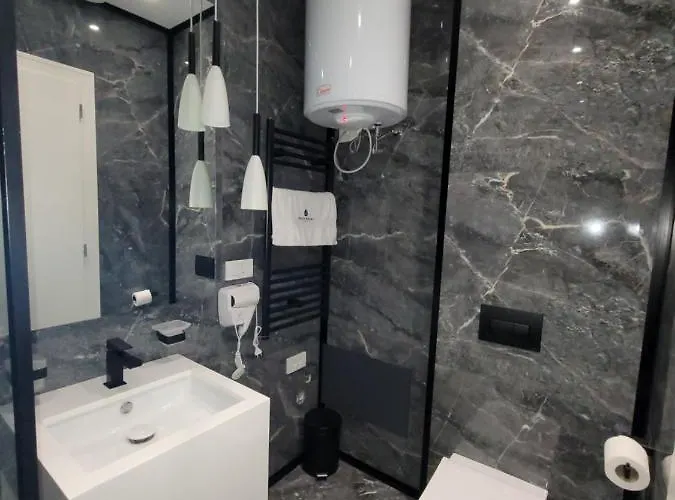 ホテル Delfin Kune 5*