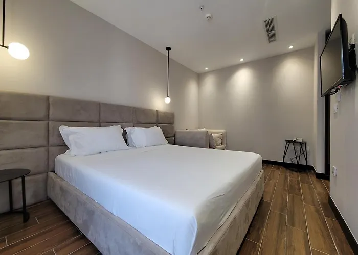 Delfin Kune Hotel 5*