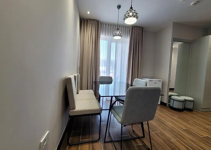 ホテル Delfin Kune Shëngjin