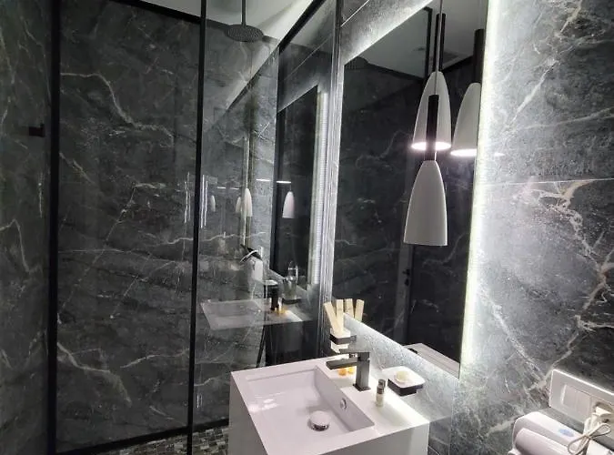 Delfin Kune ホテル 5*