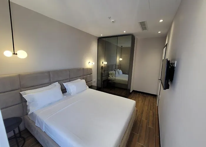 Delfin Kune ホテル 5*