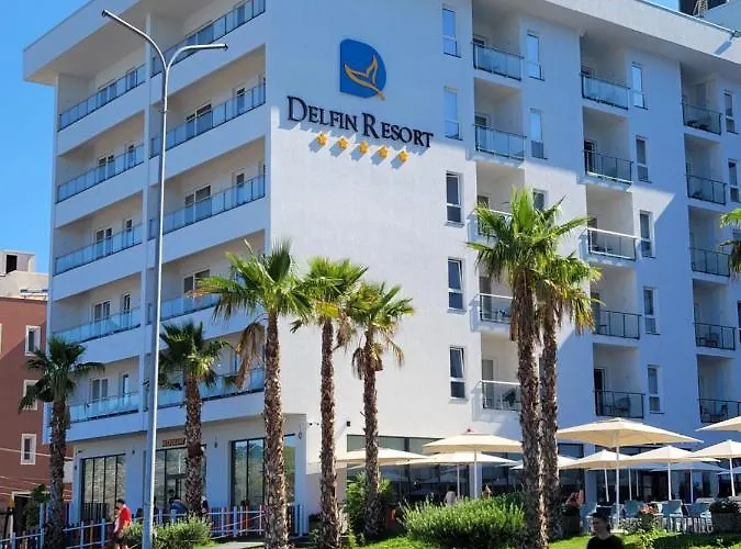 Delfin Kune ホテル Shëngjin