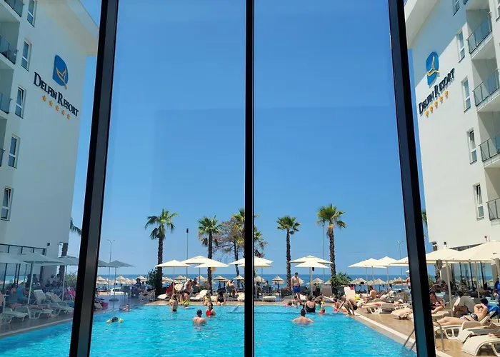 Delfin Kune 5* Shëngjin